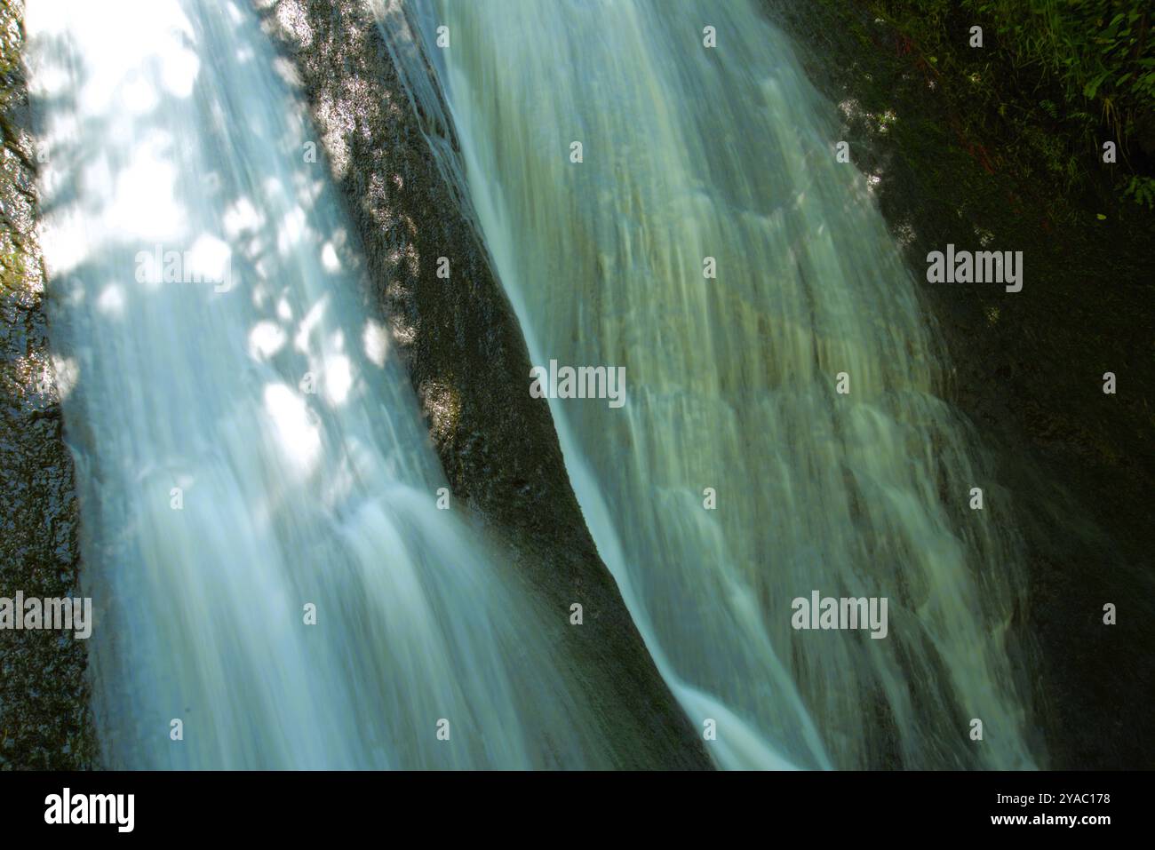 Close up slow motion river hi-res stock photography and images - Alamy