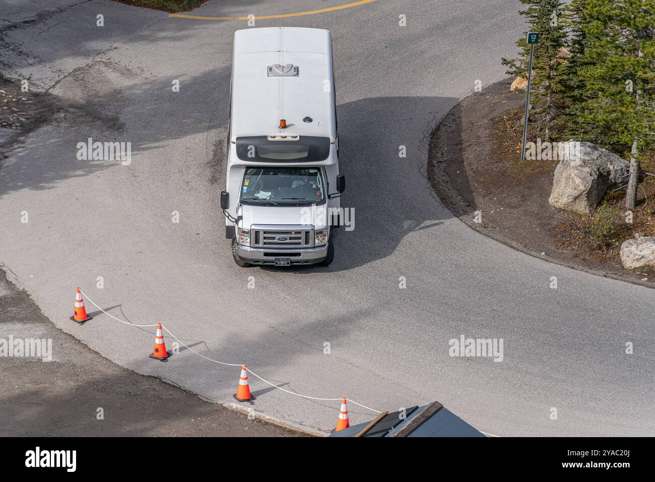 11 October 2024 - Moraine lake Alberta Canada - Shuttle buses dropping of tourists Stock Photo