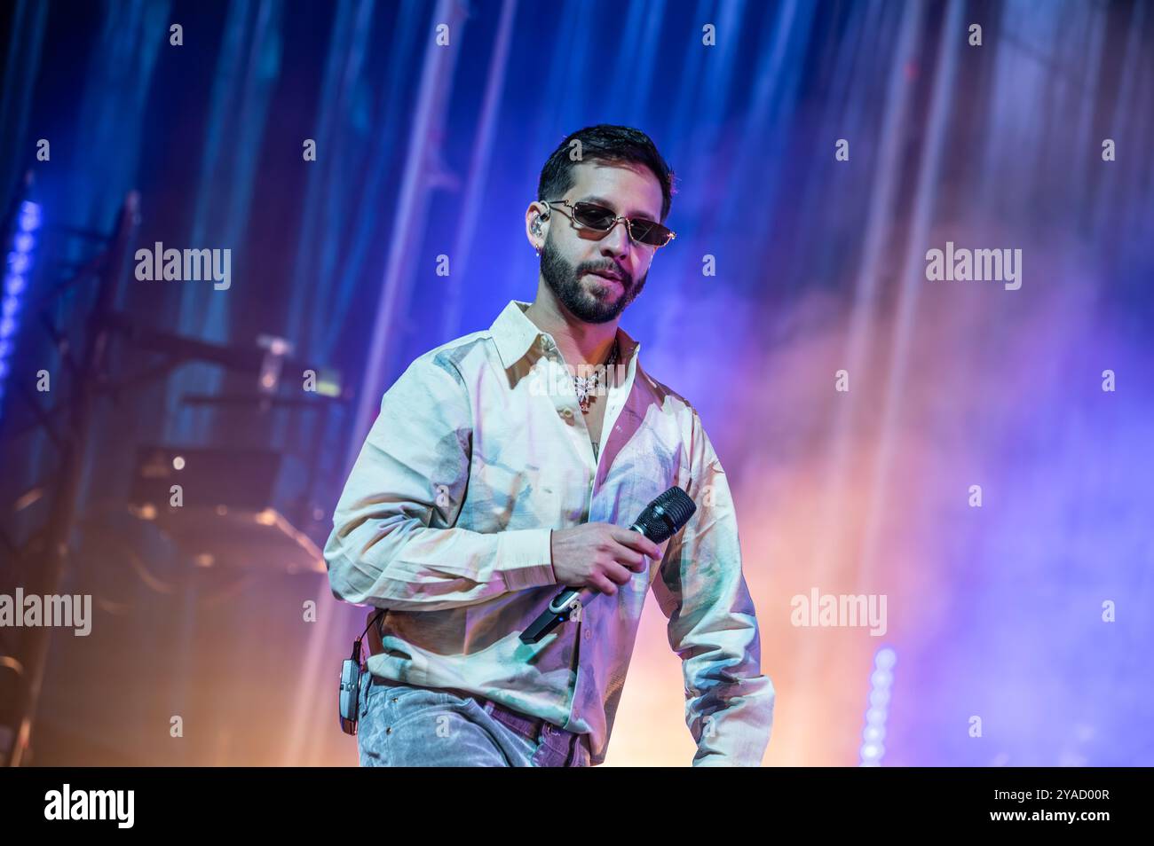 Mora en el espacio zity hi-res stock photography and images - Alamy