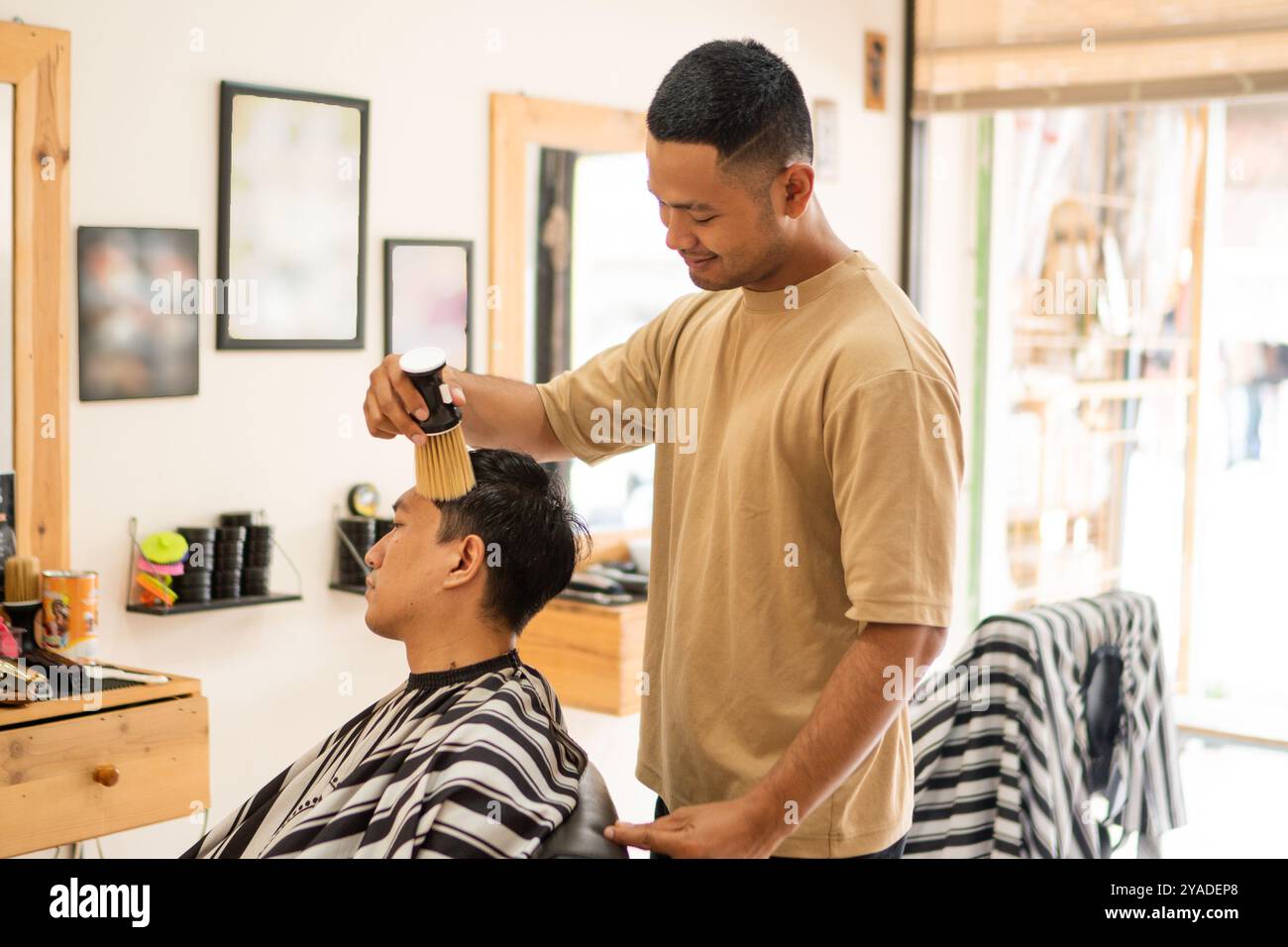 Barbershop work station hi-res stock photography and images - Alamy