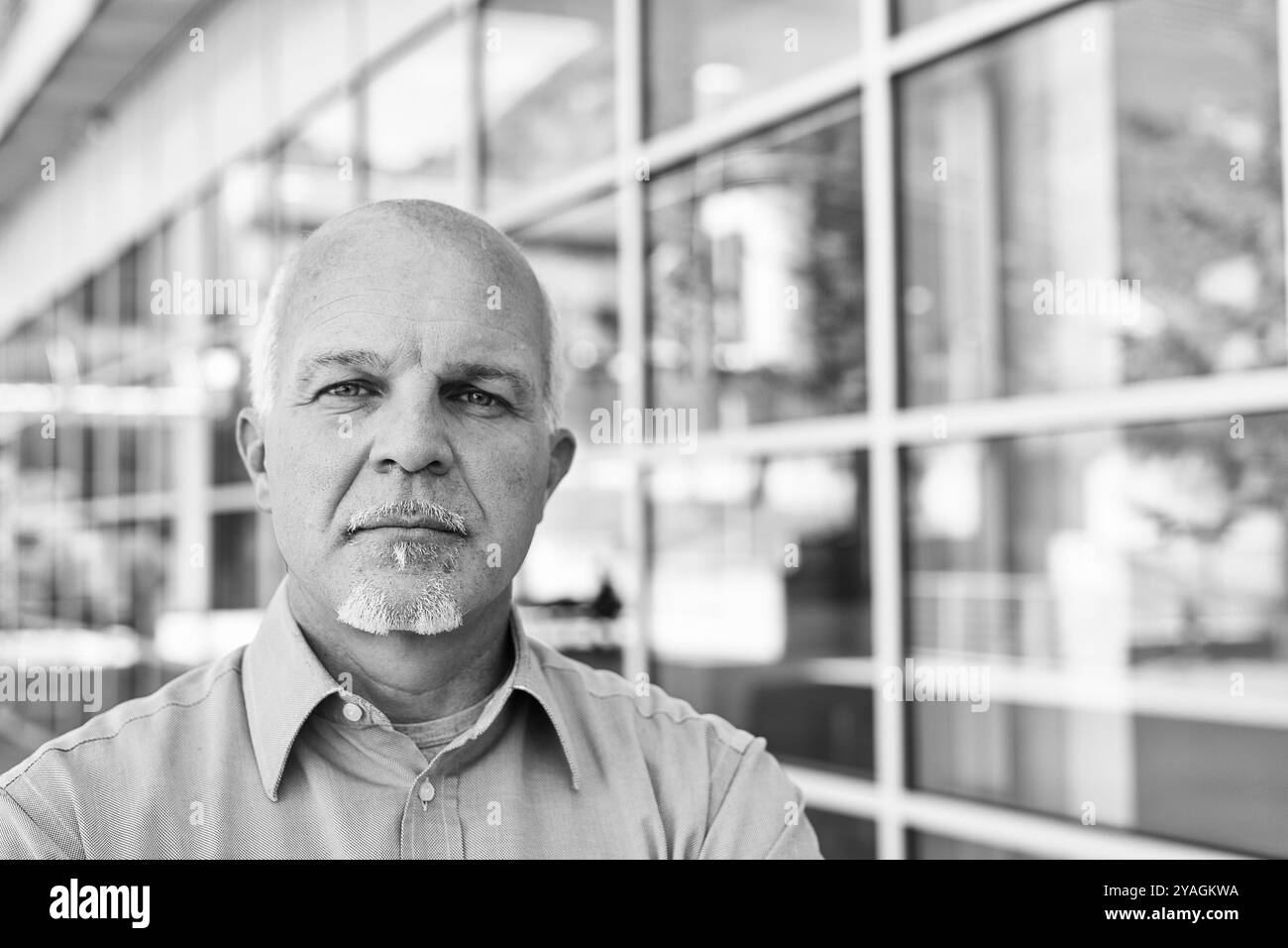 Employee mature Black and White Stock Photos & Images - Alamy