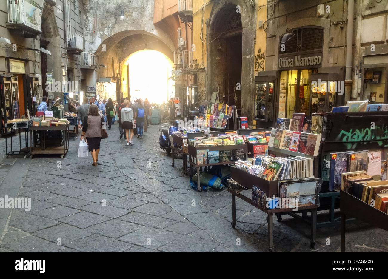 Port’alba naples hi-res stock photography and images - Alamy