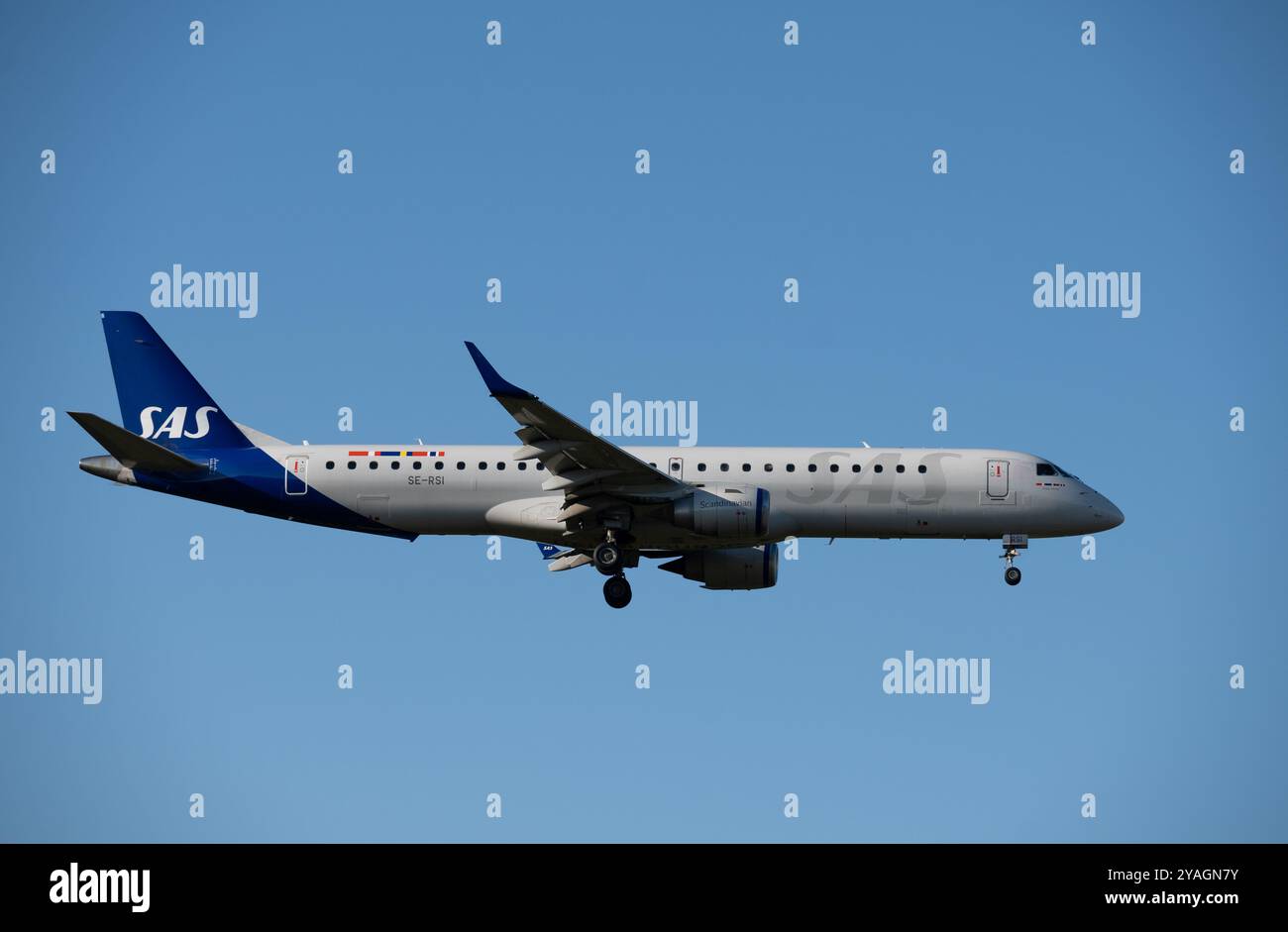 SAS Link Embraer E195LR landing at Birmingham Airport, UK (SE-RSI) Stock Photo