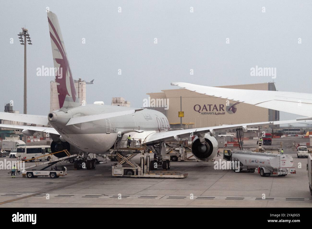 Quatar Model Doha qatar airport parking hi-res stock photography and images - Alamy