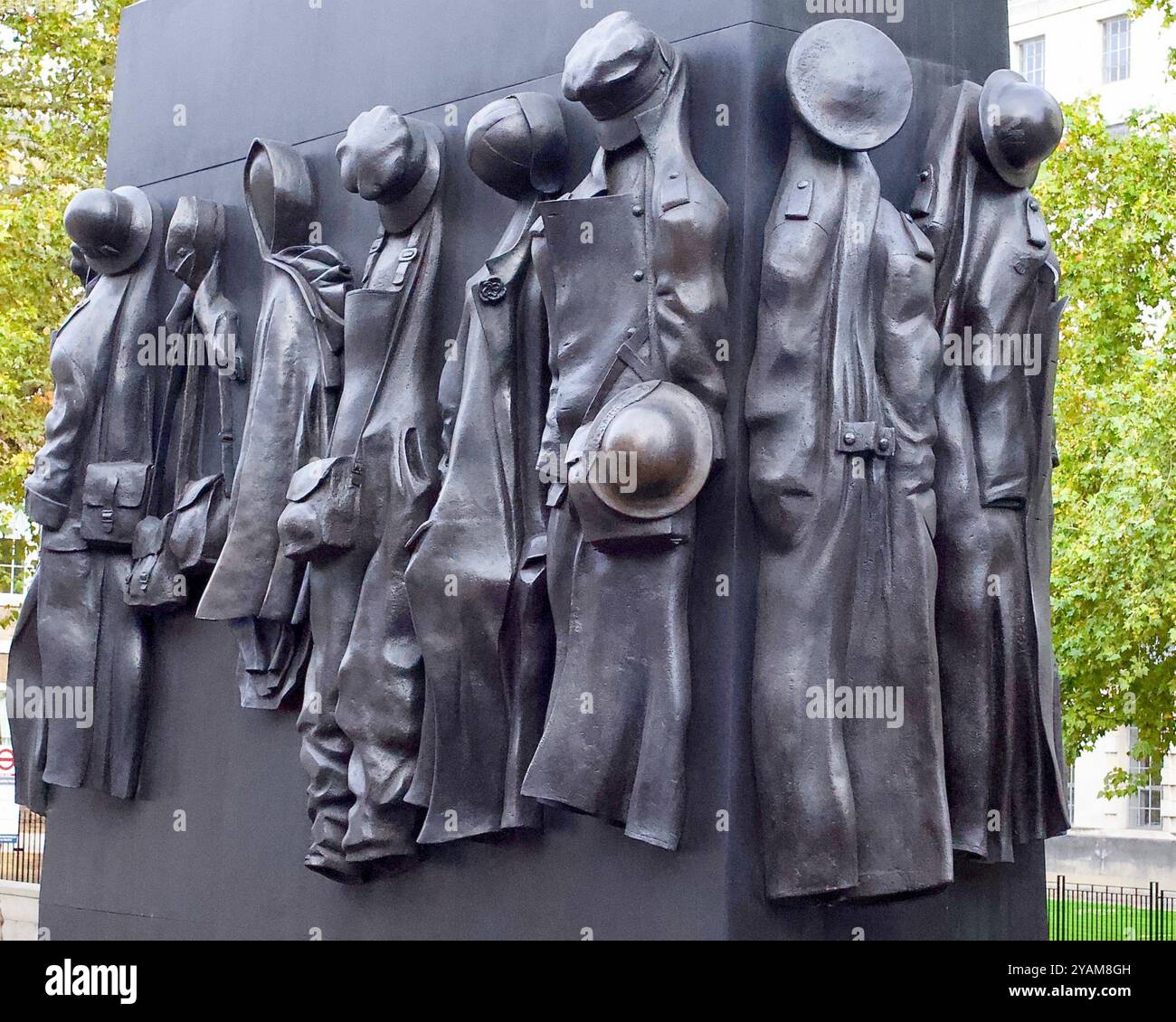 Women of world war ii monument whitehall hi-res stock photography and ...