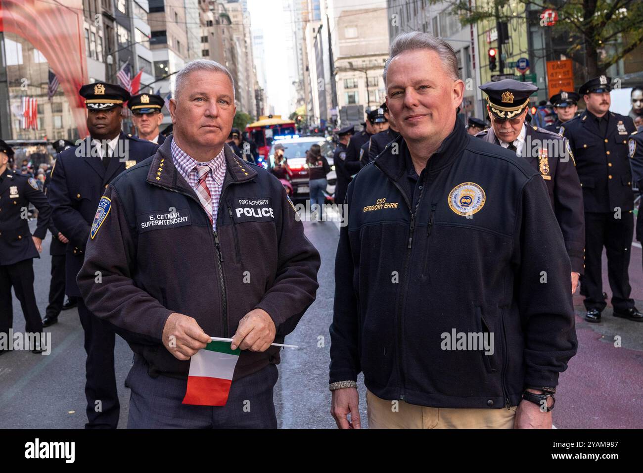Italian american officer hi-res stock photography and images - Alamy