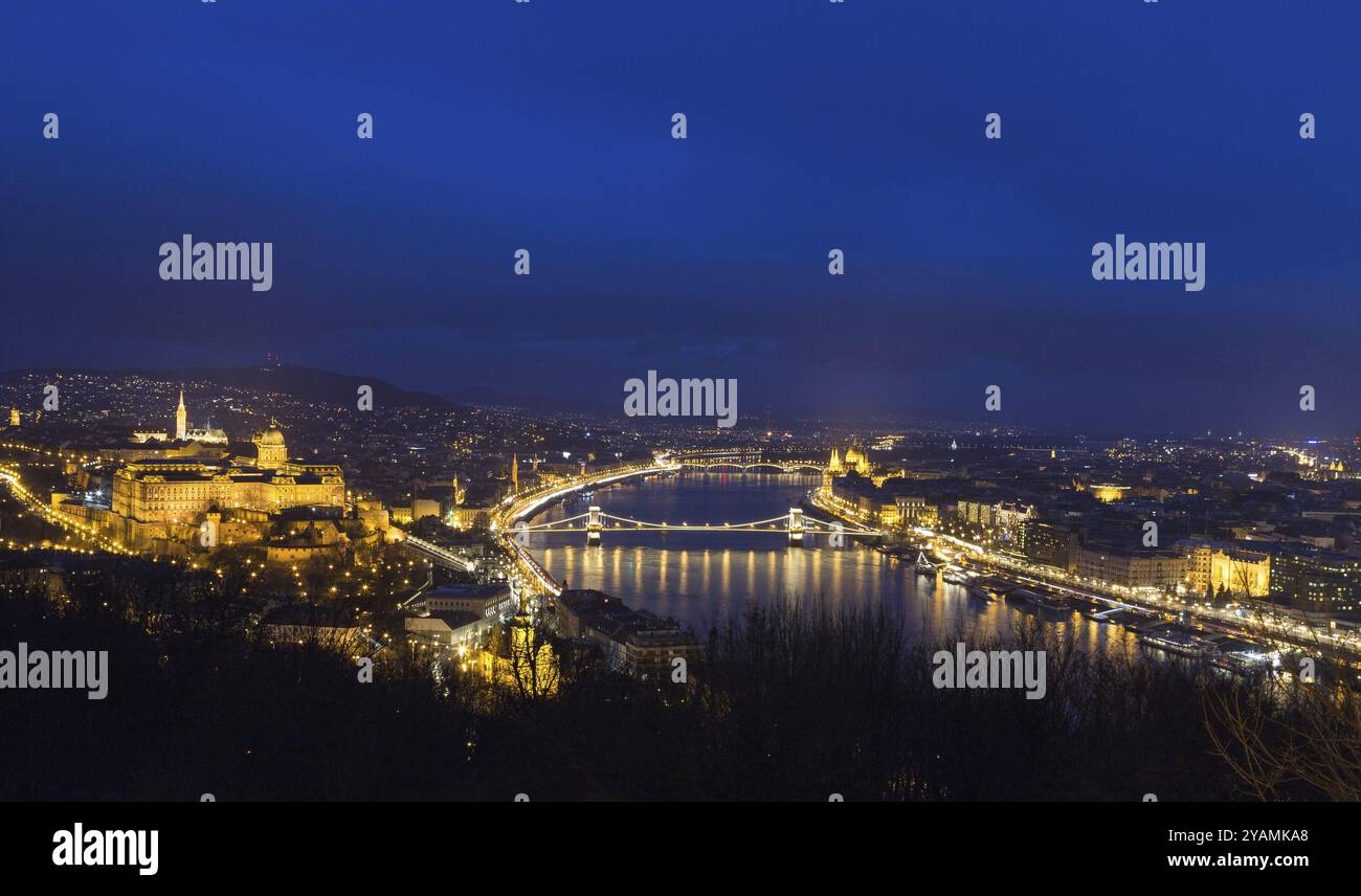 Panorama of budapest at night hi-res stock photography and images - Alamy
