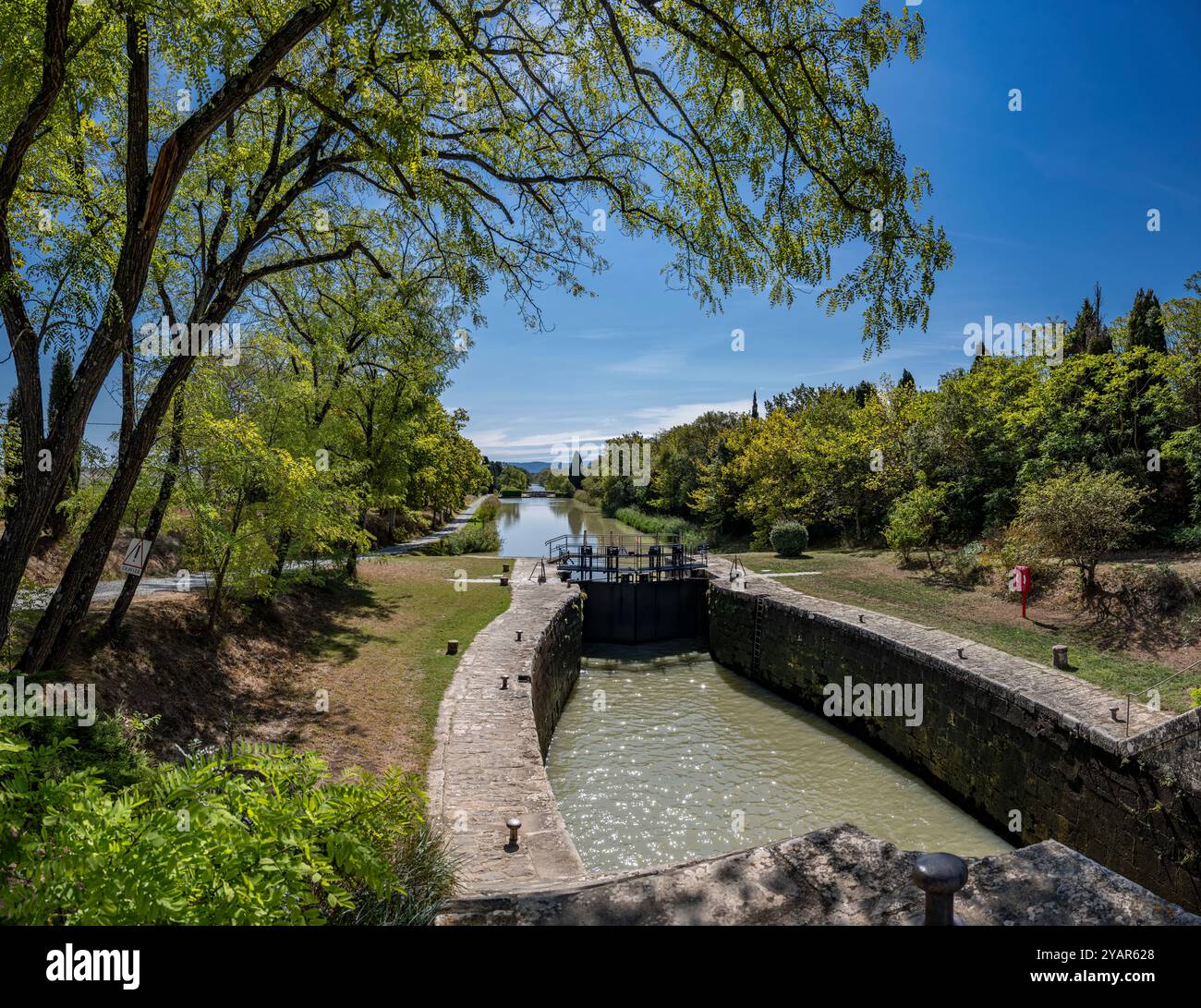Canal lock on the Canal du Midi close to Carcassonne, Aude Department, France. Stock Photo