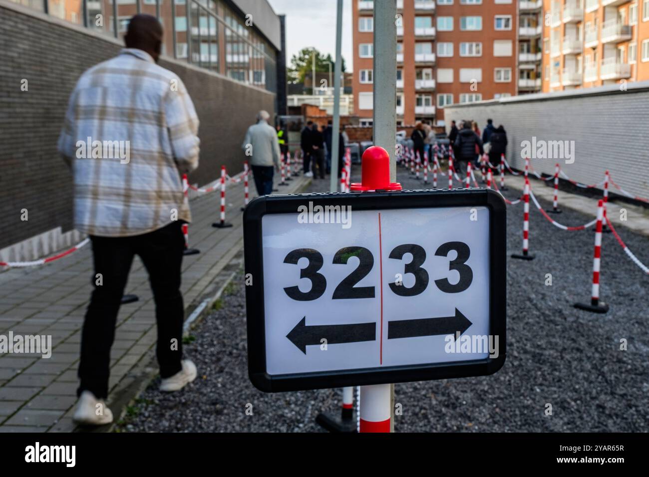 In Belgium, the voters are called to elect councellors and  mayor in their cities, and to elect the provincial deputies. | En Belgique, les électeurs Stock Photo