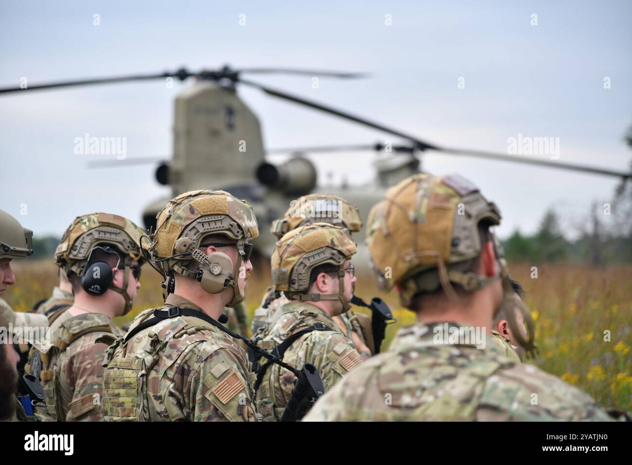 Security forces specialists assigned to the 148th Fighter Wing ...