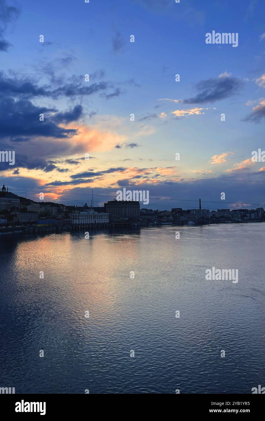 Beautiful landscape river walk hi-res stock photography and images - Alamy