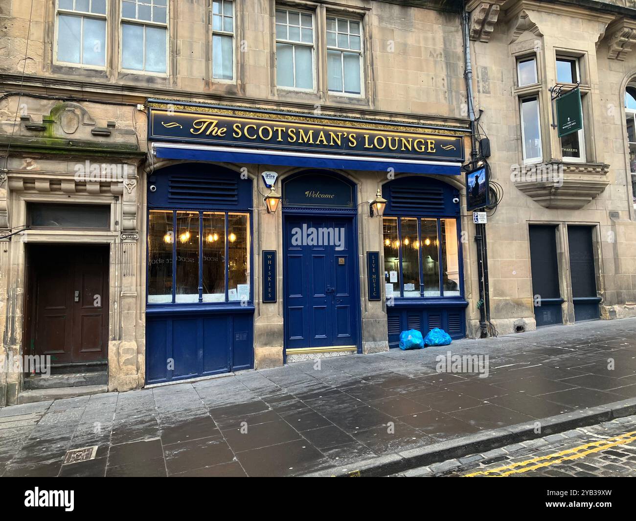 The Scotsman's Lounge Pub on Cockburn Street. Edinburgh, Scotland, United Kingdom. 16th March 2024. - Smartphone Captured Stock Image