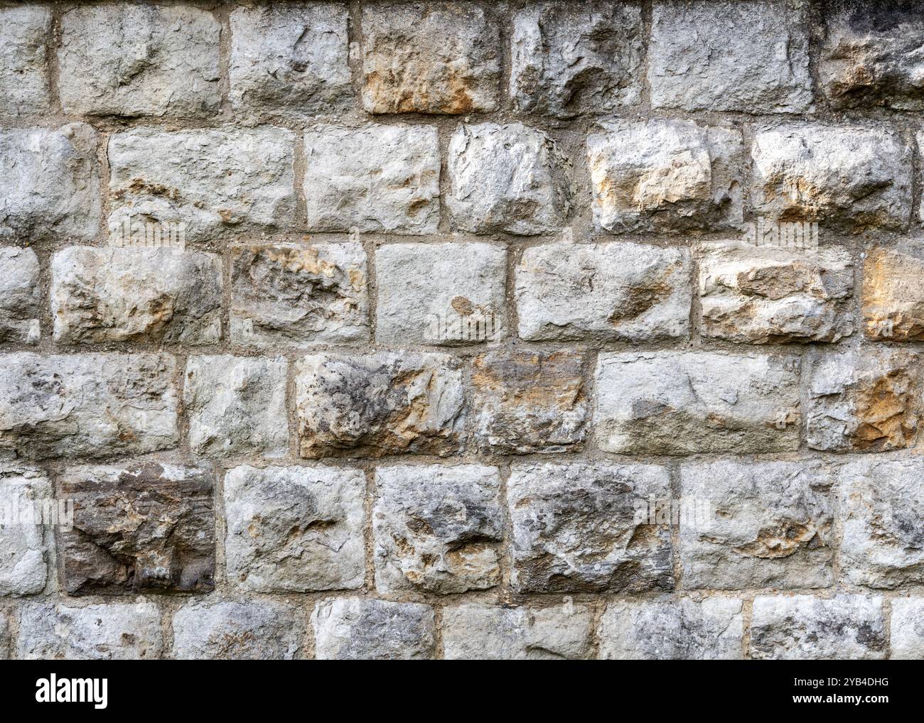 Stone wall square blocks hi-res stock photography and images - Alamy