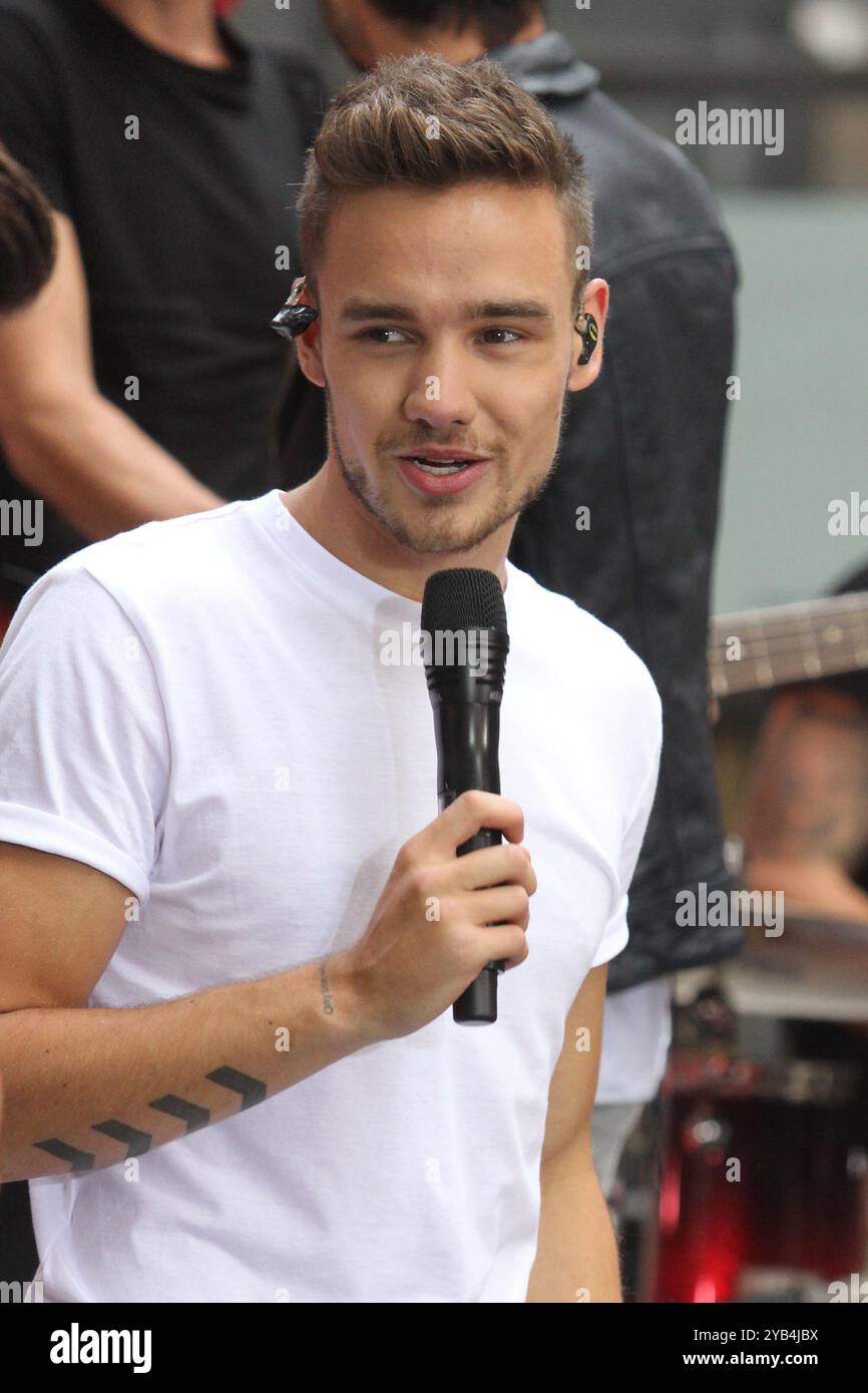 Liam Payne Of One Direction Performing On NBC s Today Show Toyota liam-payne-of-one-direction-performing-on-nbc-s-today-show-toyota