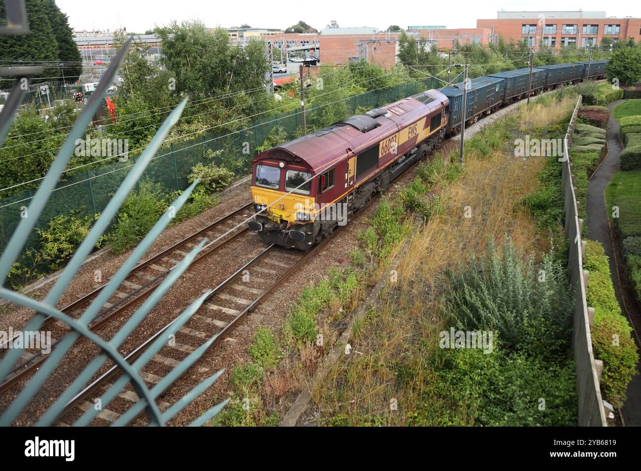 DBS Class 66 loco 66003 hauls the 6E26 1051 Knowsley to Wilton domestic ...