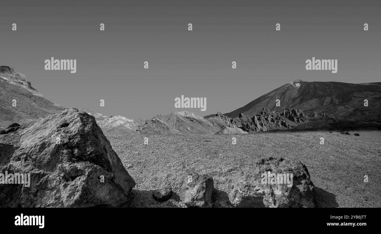 Planet mars landscape Black and White Stock Photos & Images - Alamy