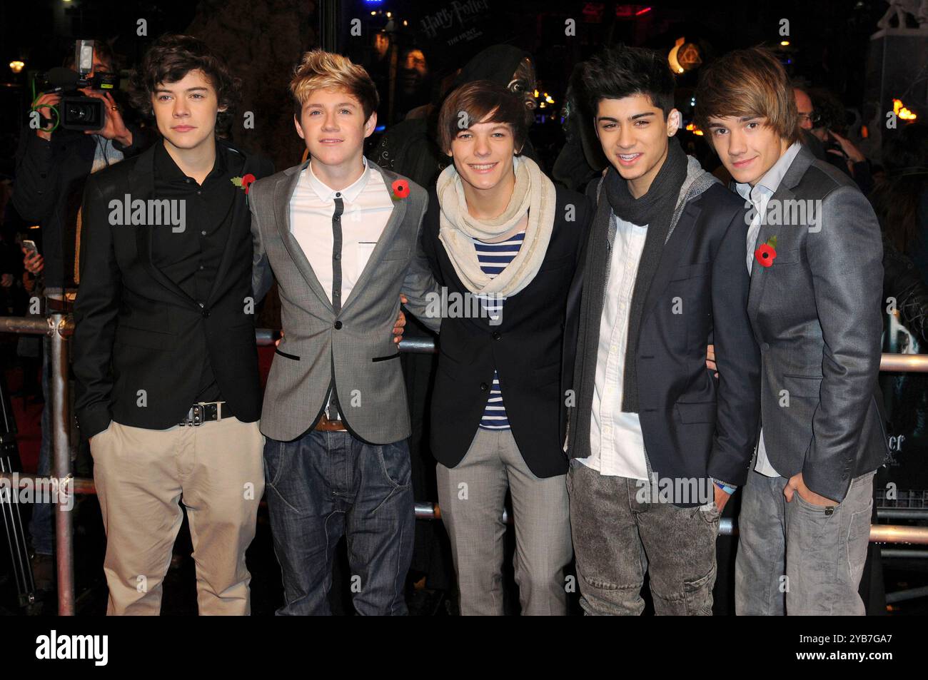 ONE  DIRECTION  - Harry Styles, Niall Horan, Louis Thomlinson, Zain Malik, Liam Payne 'Harry Potter And The Deathly Hallows: Part 1' World Film Premie Stock Photo