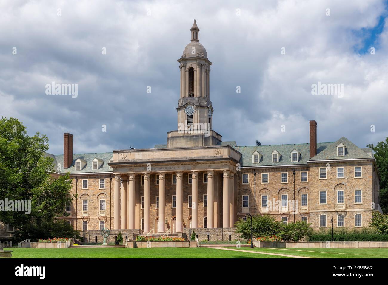 The Old Main building on the campus of Penn State University Stock Photo