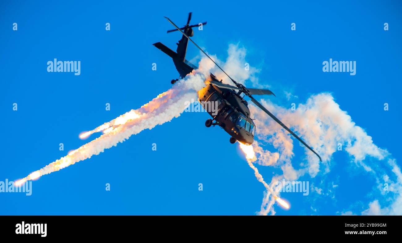 Sikorsky uh 60 united states 2024 hi-res stock photography and images ...