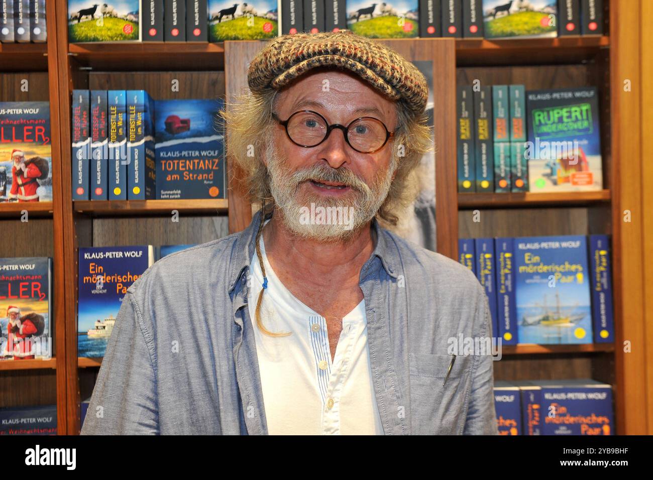 Frankfurter Buchmesse 2024. Schriftsteller KlausPeter Wolf am 17.10.