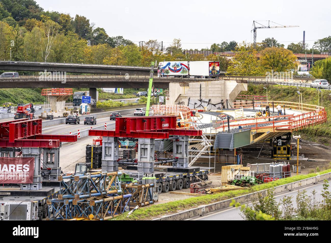 Duisburg-Kaiserberg motorway junction, A40 with the A3, major ...