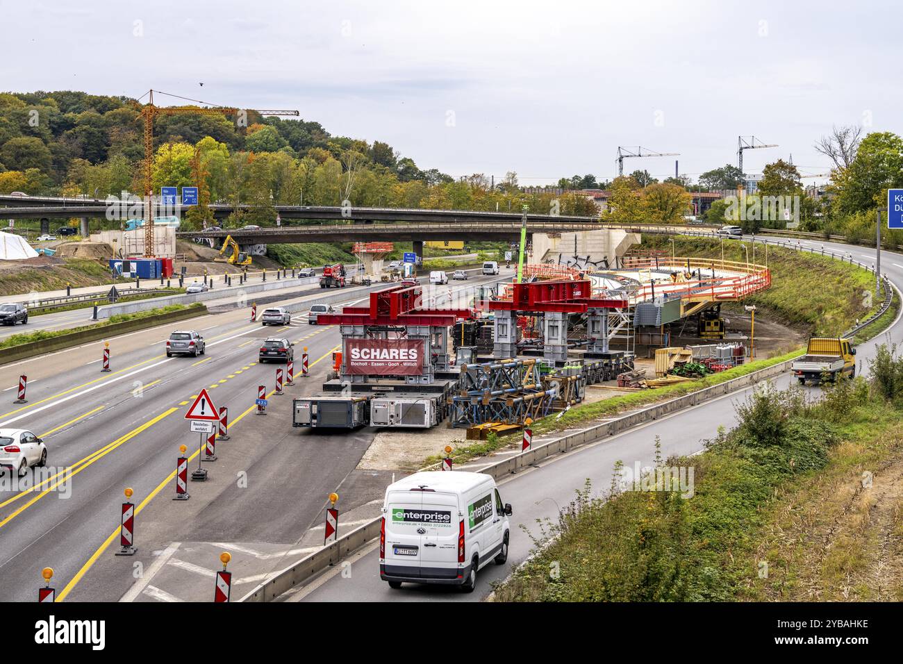 Duisburg-Kaiserberg motorway junction, A40 with the A3, major ...