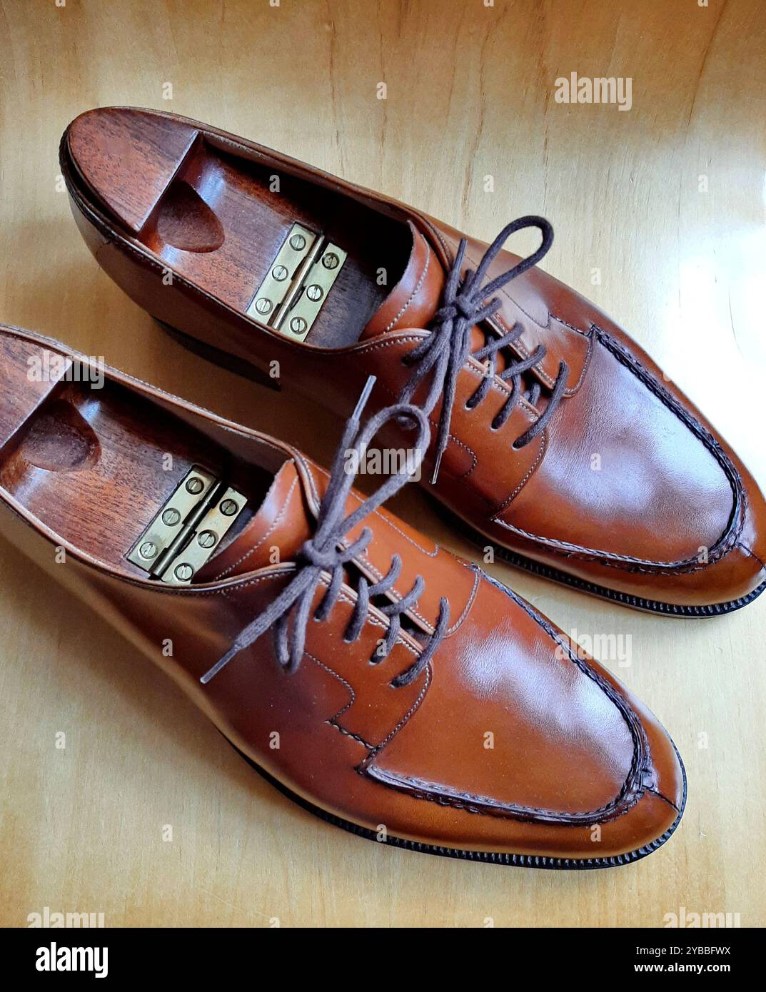 Premium British Handmade Bespoke Tan Color Split Toe Derby Shoes With 