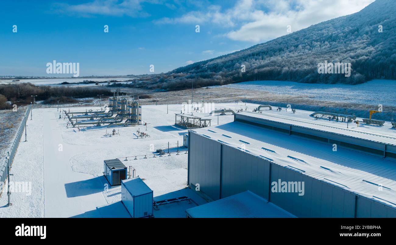 Natural gas station europe hi-res stock photography and images - Alamy