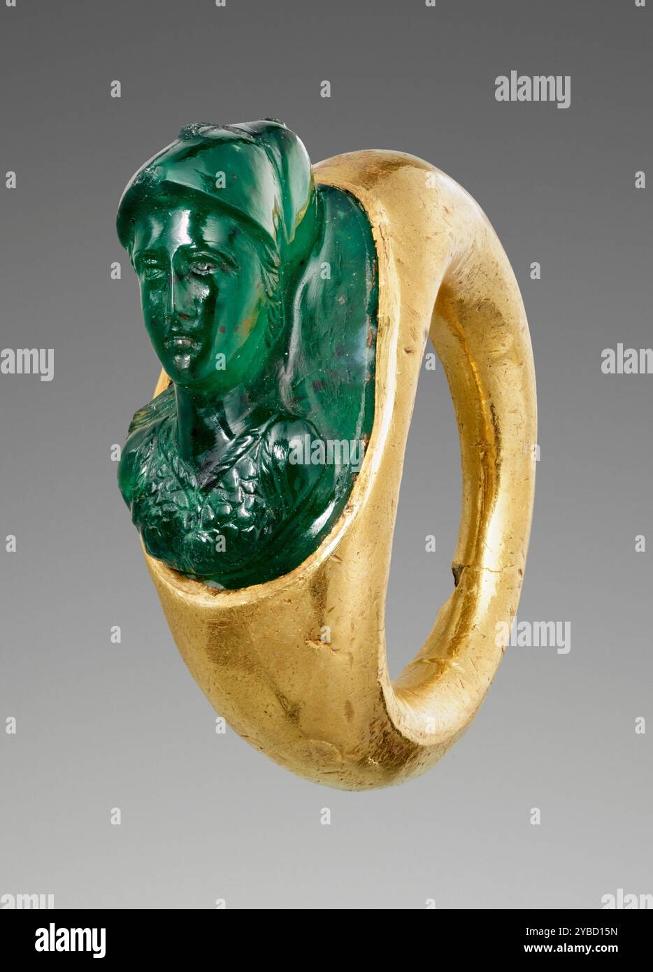 Undulating Gold Ancient gold warrior helmet under hi-res stock photography and images ...