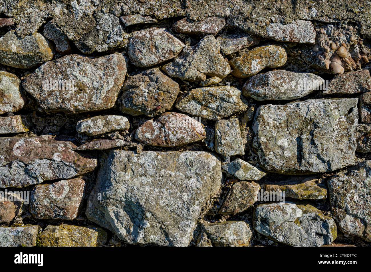Textured background stone wall hi-res stock photography and images - Alamy