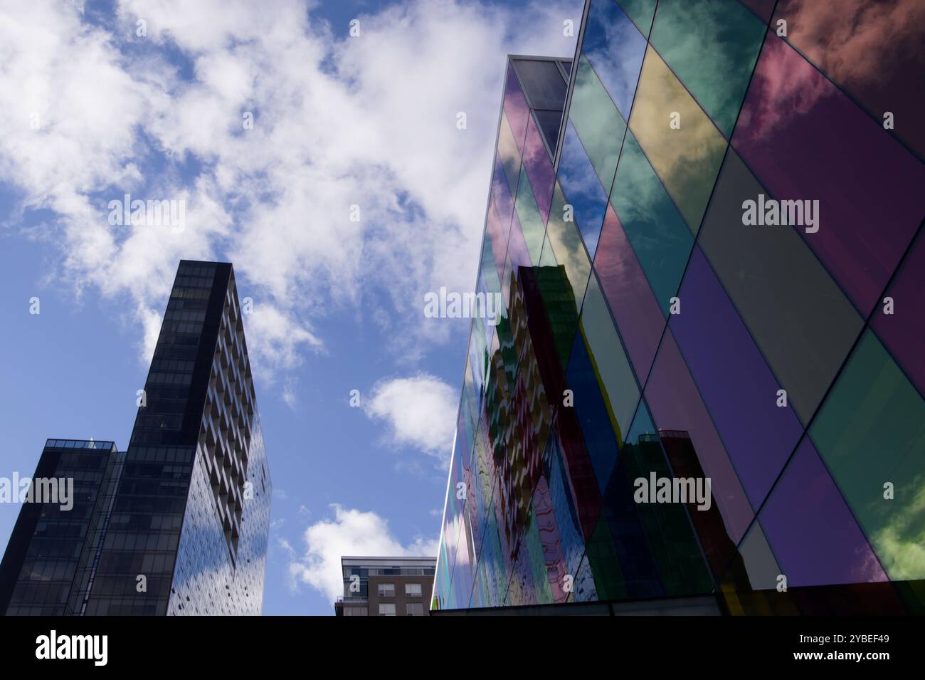 Montreal Convention Centre (Palais de Congres) with Reflection of 1016 ...