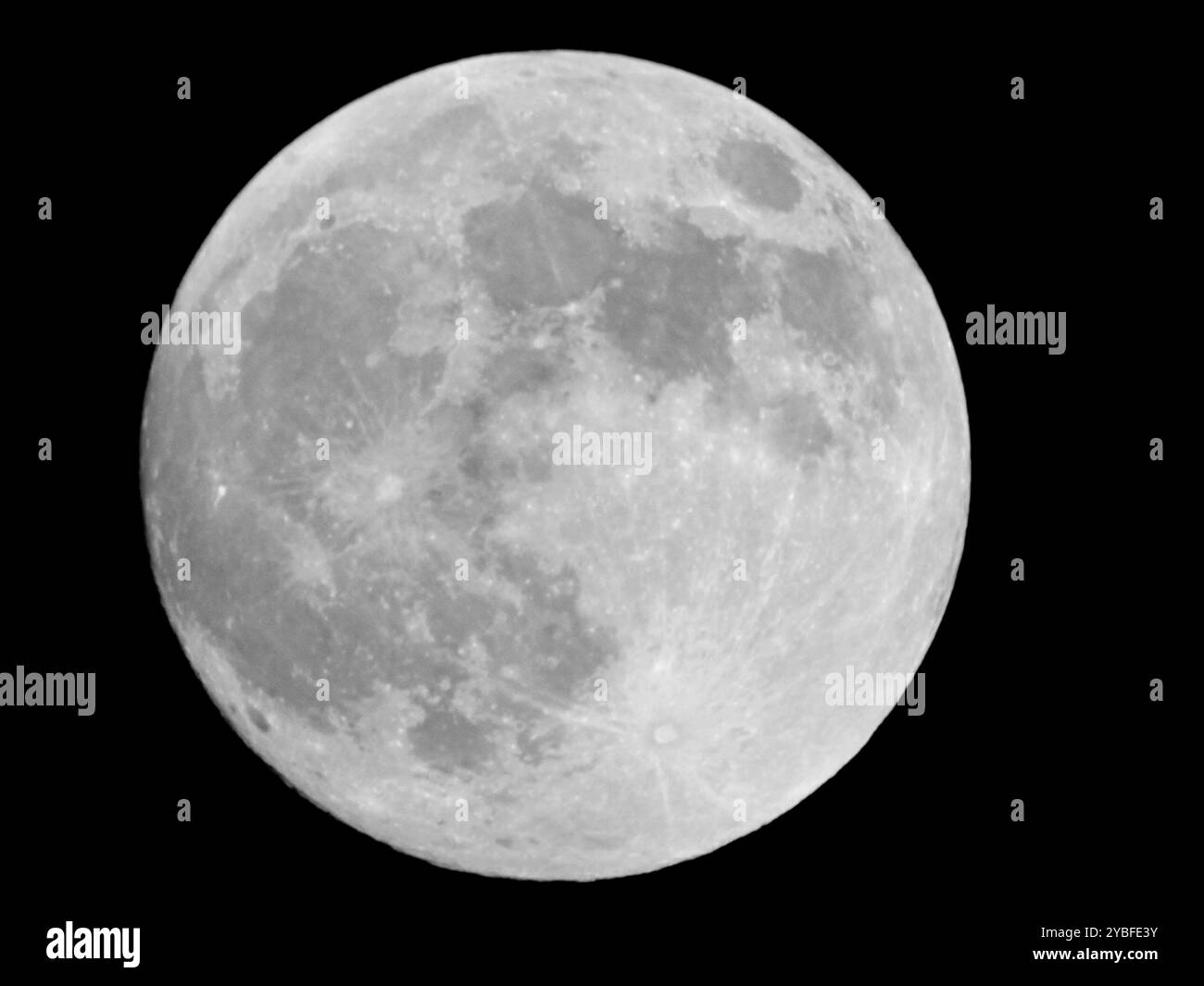 Hunter supermoon hires stock photography and images Alamy