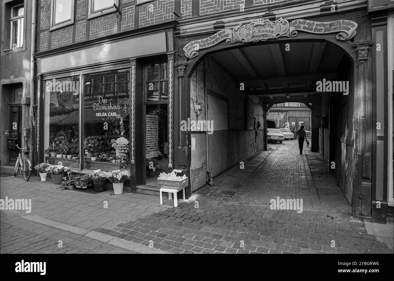 Germany, Wernigerode, 14.09.1991, former house of a Jewish citizen, flower house, gateway, Europe Stock Photo