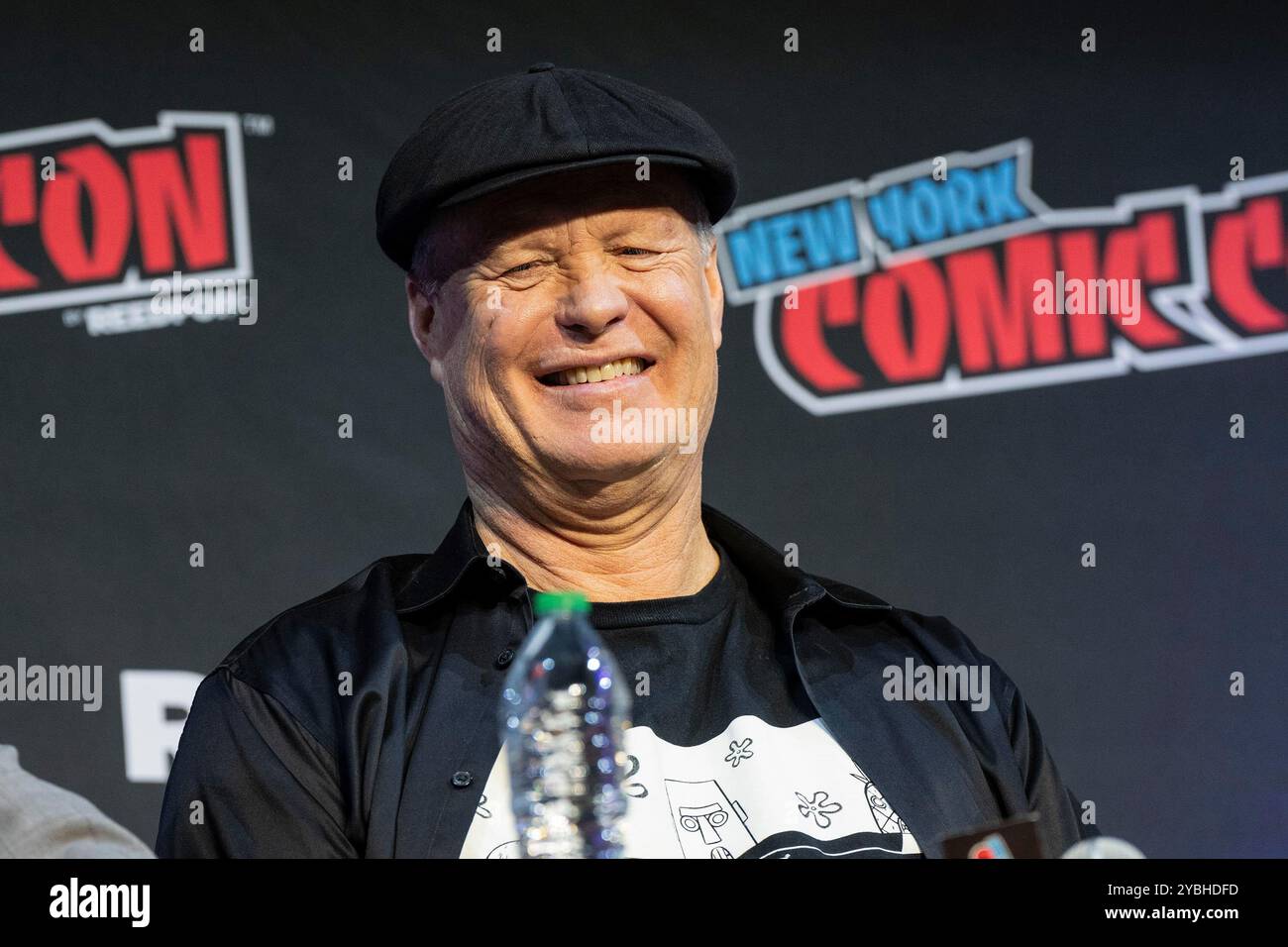 New York, New York, USA. 18th Oct, 2024. Bill Fagerbakke speaks onstage at the SpongeBob SquarePants 25th Anniversary Celebration panel during New York Comic Con at Jacob Javits Center on October 18, 2024 (Credit Image: © Lev Radin/ZUMA Press Wire) EDITORIAL USAGE ONLY! Not for Commercial USAGE! Credit: ZUMA Press, Inc./Alamy Live News Stock Photo