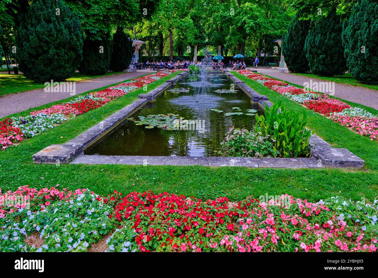 Travel historical culture garden hi-res stock photography and images ...