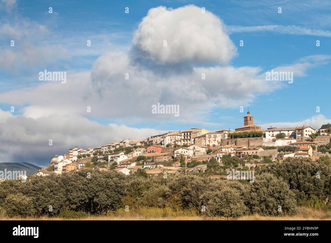 La iglesia parroquial de santa maría hi-res stock photography and ...