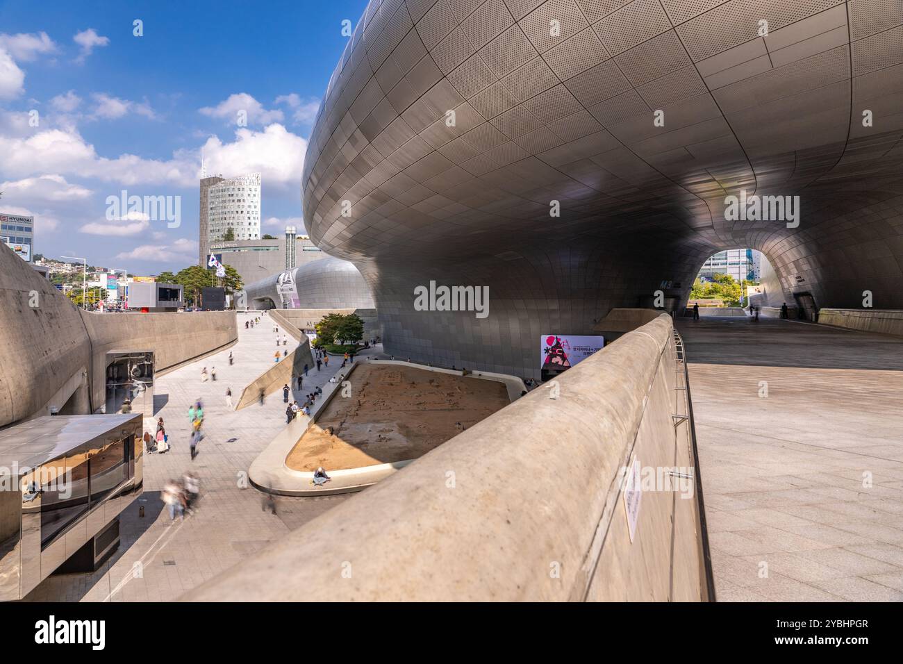 Seoul, South Korea - 10 October 2024 -View of the famous building of Dongdaemun Design Plaza or known as DDP Stock Photo