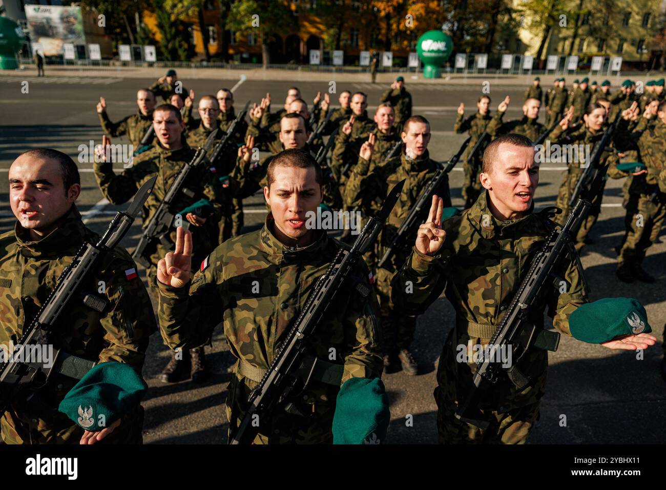 Wroclaw, Wroclaw, Poland. 19th Oct, 2024. On October 19th, 2024, a solemn military oath ceremony took place at the Military University of Land Forces in WrocÅ‚aw. Sixty new soldiers pledged their allegiance to the Academy's standard and will now join the ranks of the Polish Armed Forces. The event was concluded with a parade of units, symbolizing the beginning of military service for these young recruits, who will become the core of the future commanding staff. (Credit Image: © Krzysztof Zatycki/ZUMA Press Wire) EDITORIAL USAGE ONLY! Not for Commercial USAGE! Credit: ZUMA Press, Inc./Alamy Liv Stock Photo