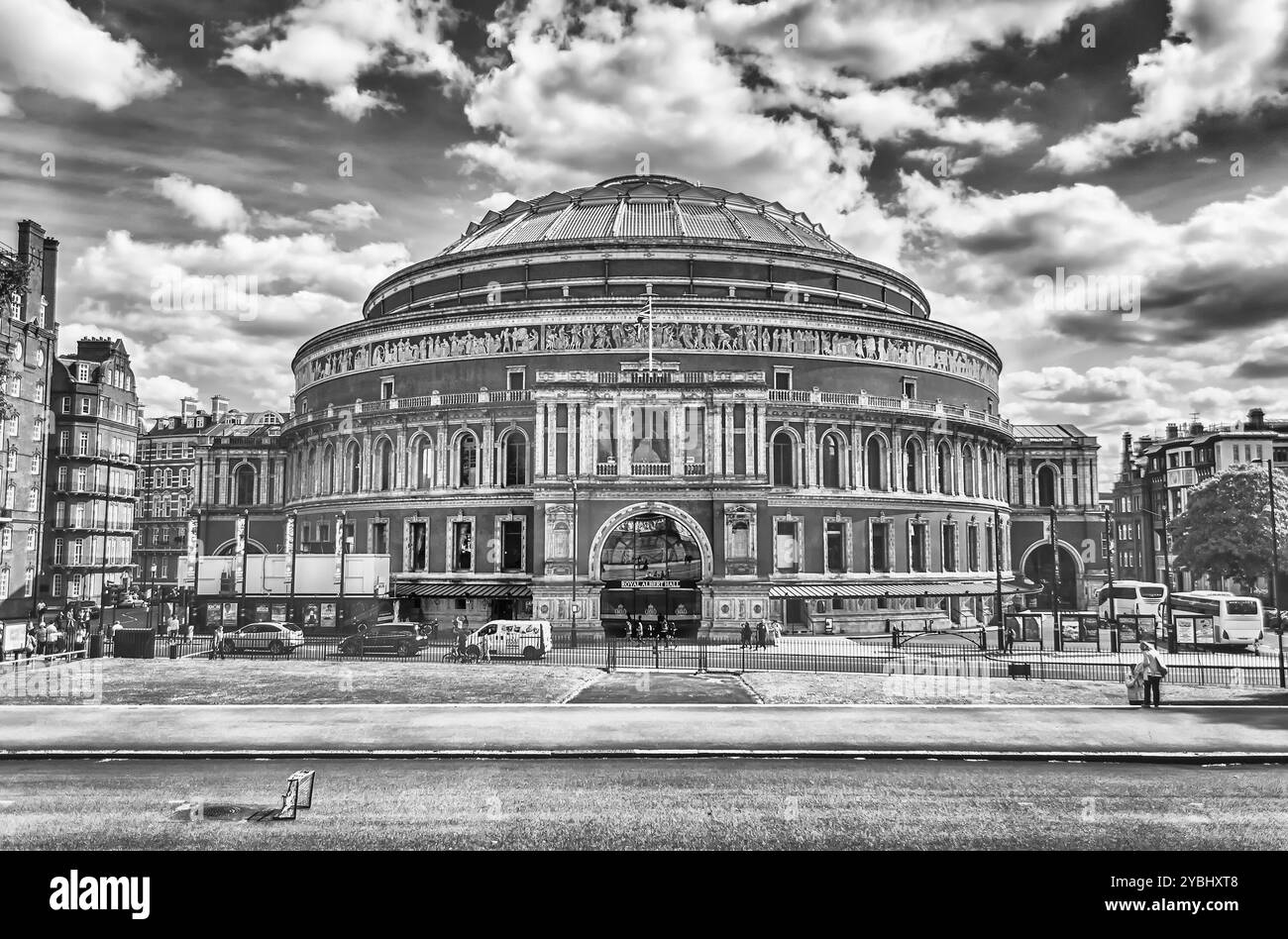 Royal albert hall Black and White Stock Photos & Images - Alamy