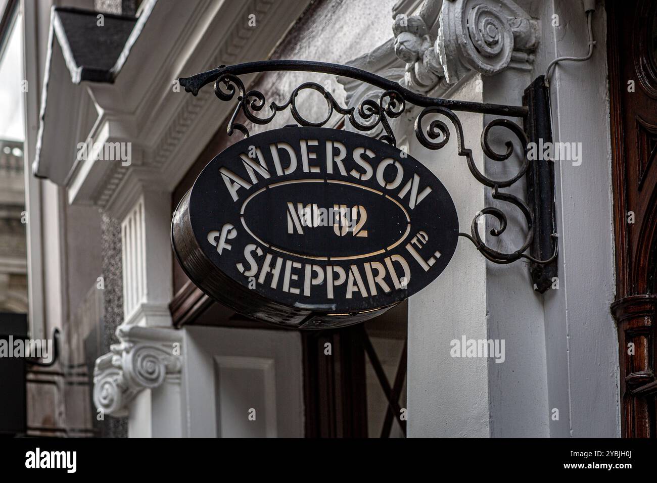 Sign of Anderson & Sheppard bespoke tailor since 1906 Stock Photo