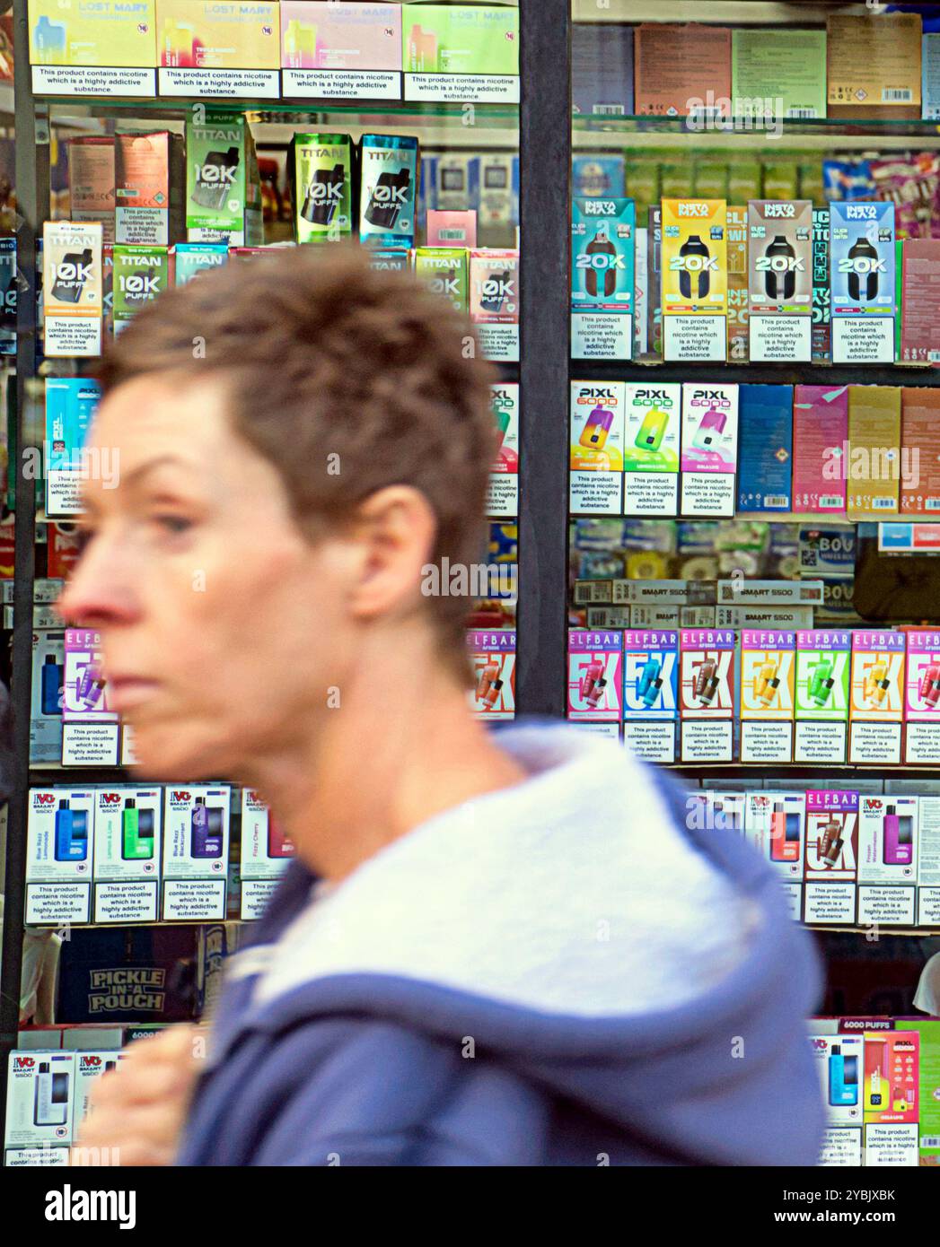 duck cigarette box Our duck is back and this time he's reminding people to stop littering  cigarette butts, and giving them a solution…. the Butt Box! Get yours now:  https://keepbritaintidy.pbfulfilment.com/