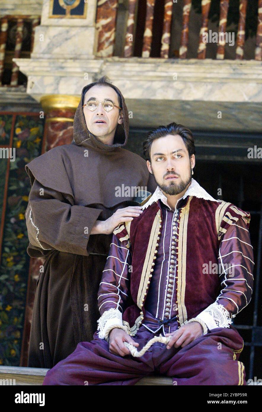 l-r: Mark Rylance (Friar Ludowick, Vincentio in disguise), Alex Hassell (Claudio) in MEASURE FOR MEASURE by Shakespeare at Shakespeare's Globe, London SE1  30/06/2004  music: Claire van Kampen  costumes: Jenny Tiramani  lighting: Stan Pressner  movement: Glynn MacDonald  choreographer: Sian Williams  Master of Play (director): John Dove Stock Photo