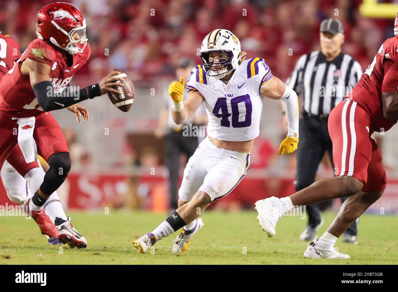 October 19, 2024: Tigers linebacker Whit Weeks #40 comes up the field after the ball carrier. LSU defeated Arkansas 34-10 in Fayetteville, AR. Richey Miller/CSM Stock Photo