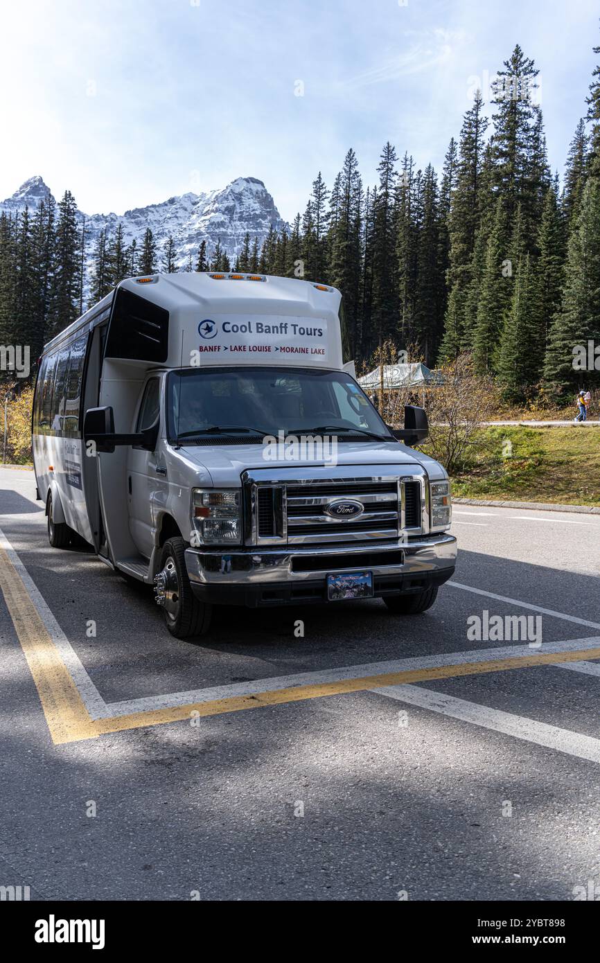 11 October 2024 - Moraine lake Alberta Canada - Shuttle buses dropping of tourists Stock Photo