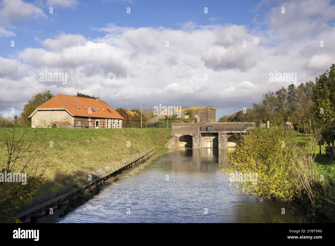 Rijkse Ruined pumping station Rijkse Sluis near the dutch village Alphen Stock ...