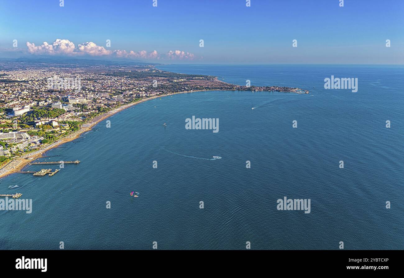 Aerial top down sunset view hi-res stock photography and images - Alamy