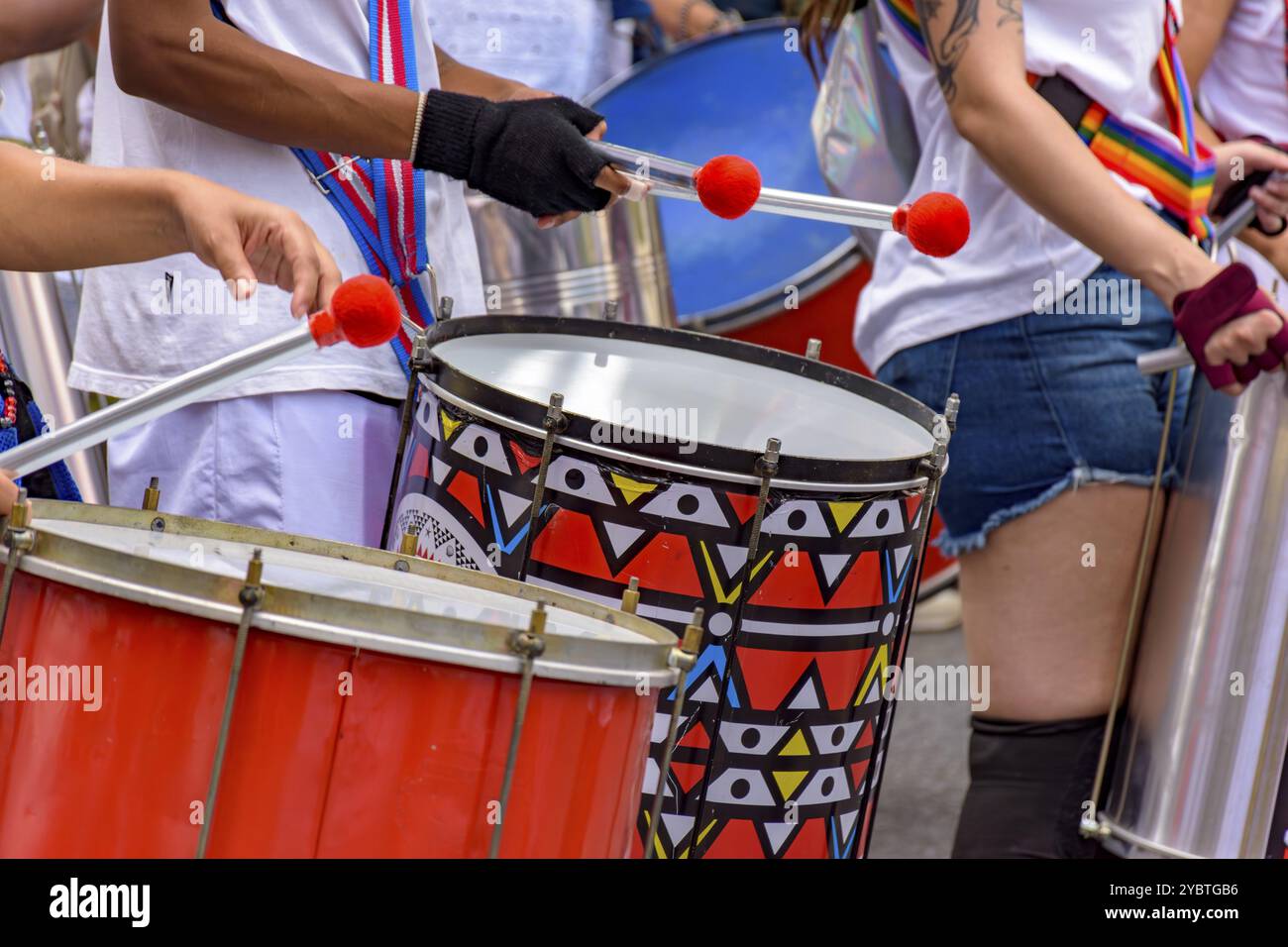 Samba performers carnival hi-res stock photography and images - Alamy