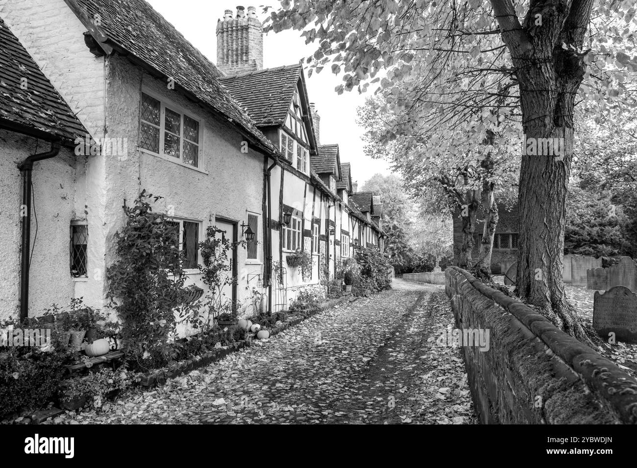 Village scene rural england Black and White Stock Photos & Images - Alamy