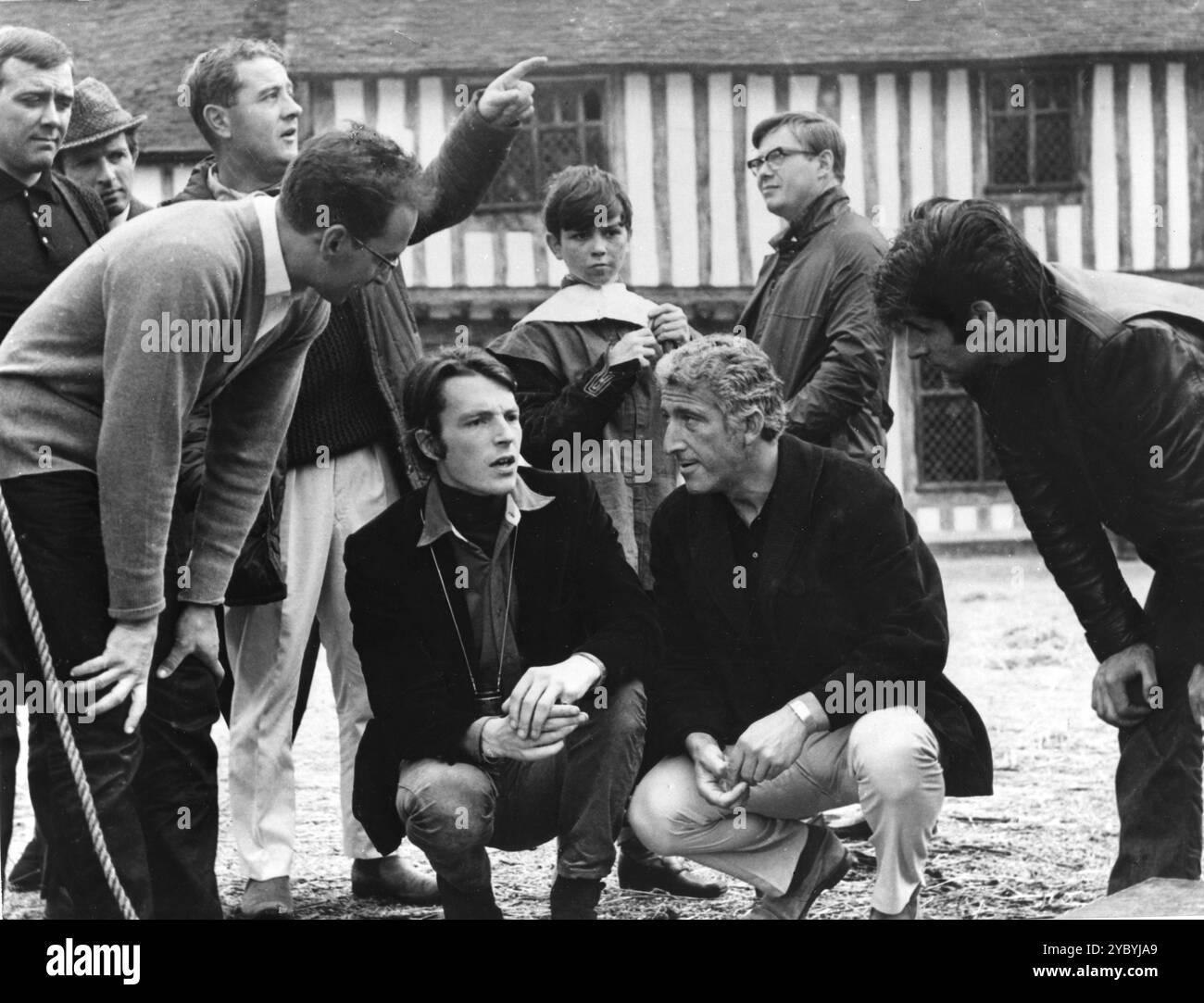 Ian ogilvy hi-res stock photography and images - Alamy