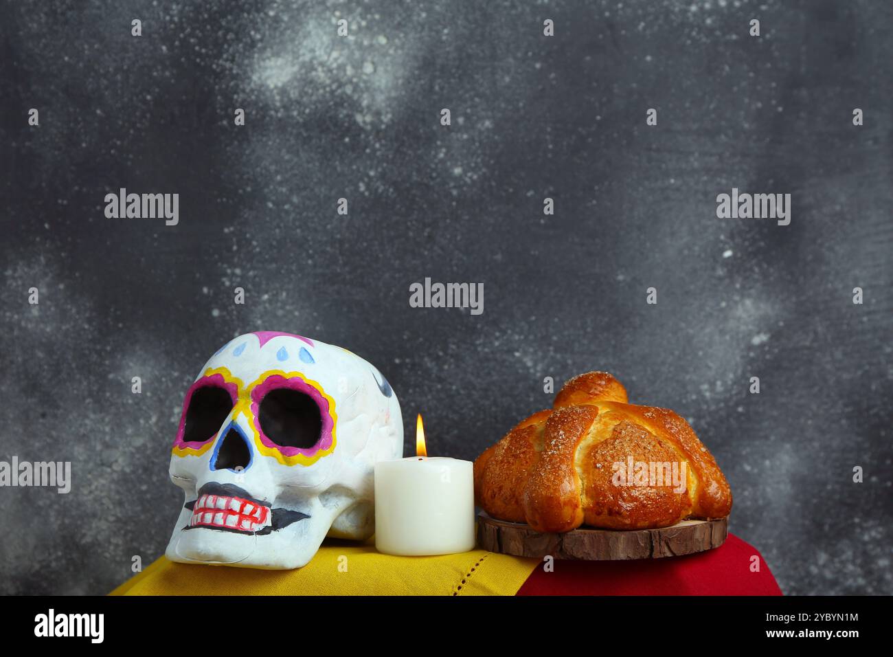 Painted skull for Mexico's Day of the Dead (El Dia de Muertos ...